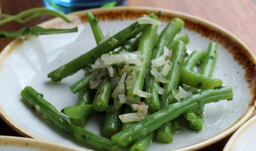 Fine beans & crispy shallots