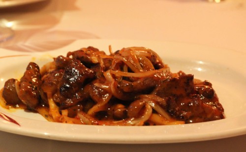 Mongolian Fillet of Beef, sweet chilli and peppermint sauce