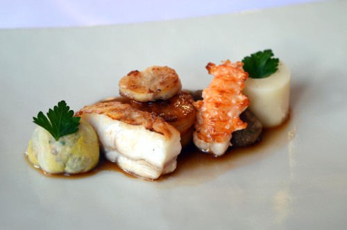 POT AU FEU Turbot, Crayfish & Clam