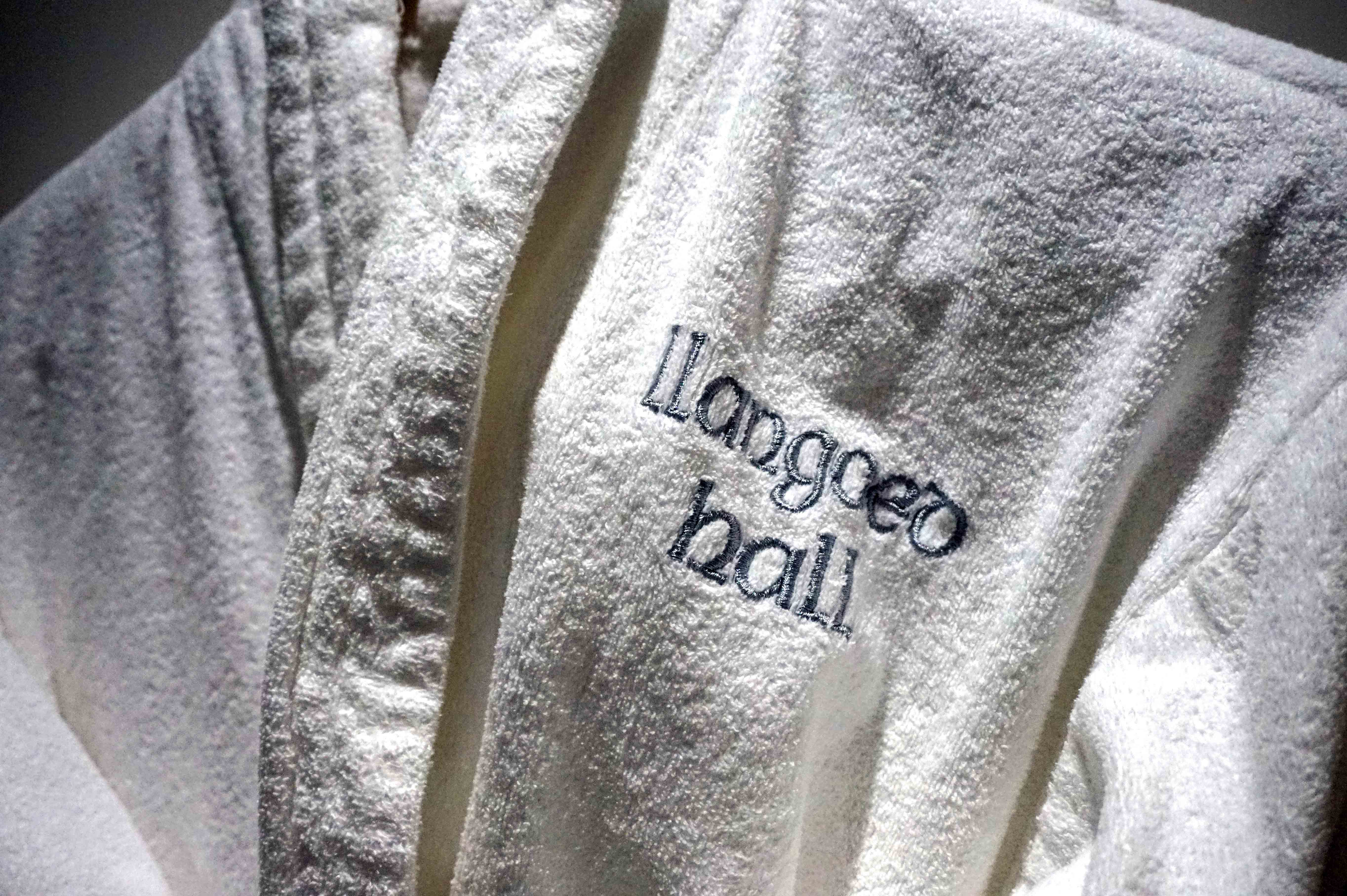 Llangoed Hall Suite Bathroom