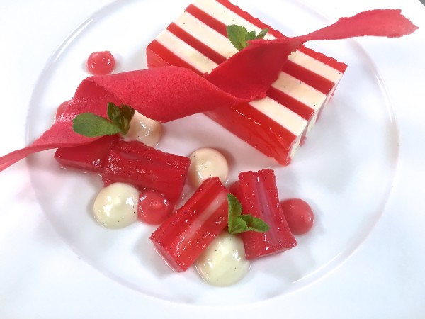 108 Brasserie - Yorkshire Rhubarb & Custard