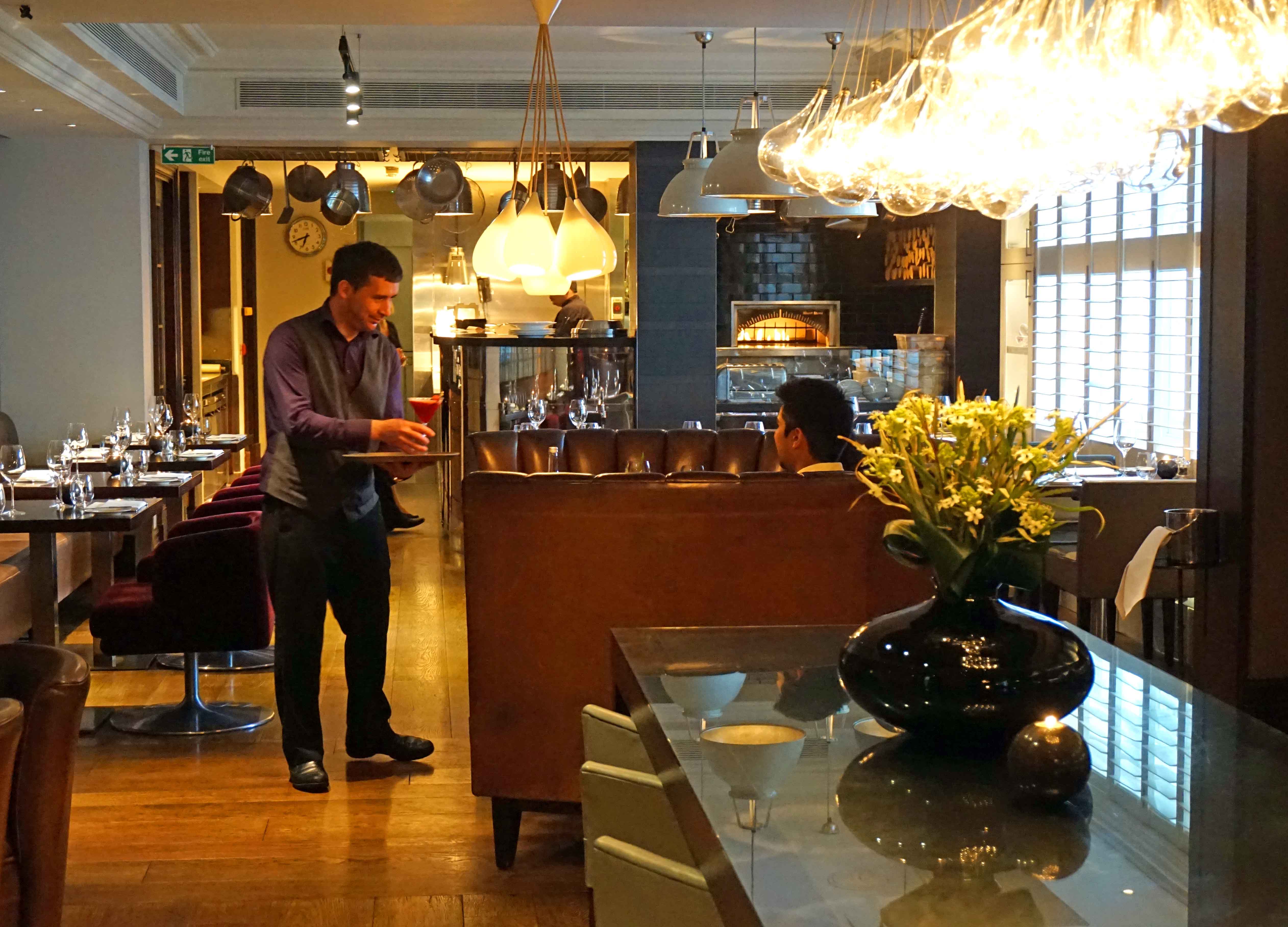 REVIEW: Hunter 486, The Arch Hotel, Marble Arch, London