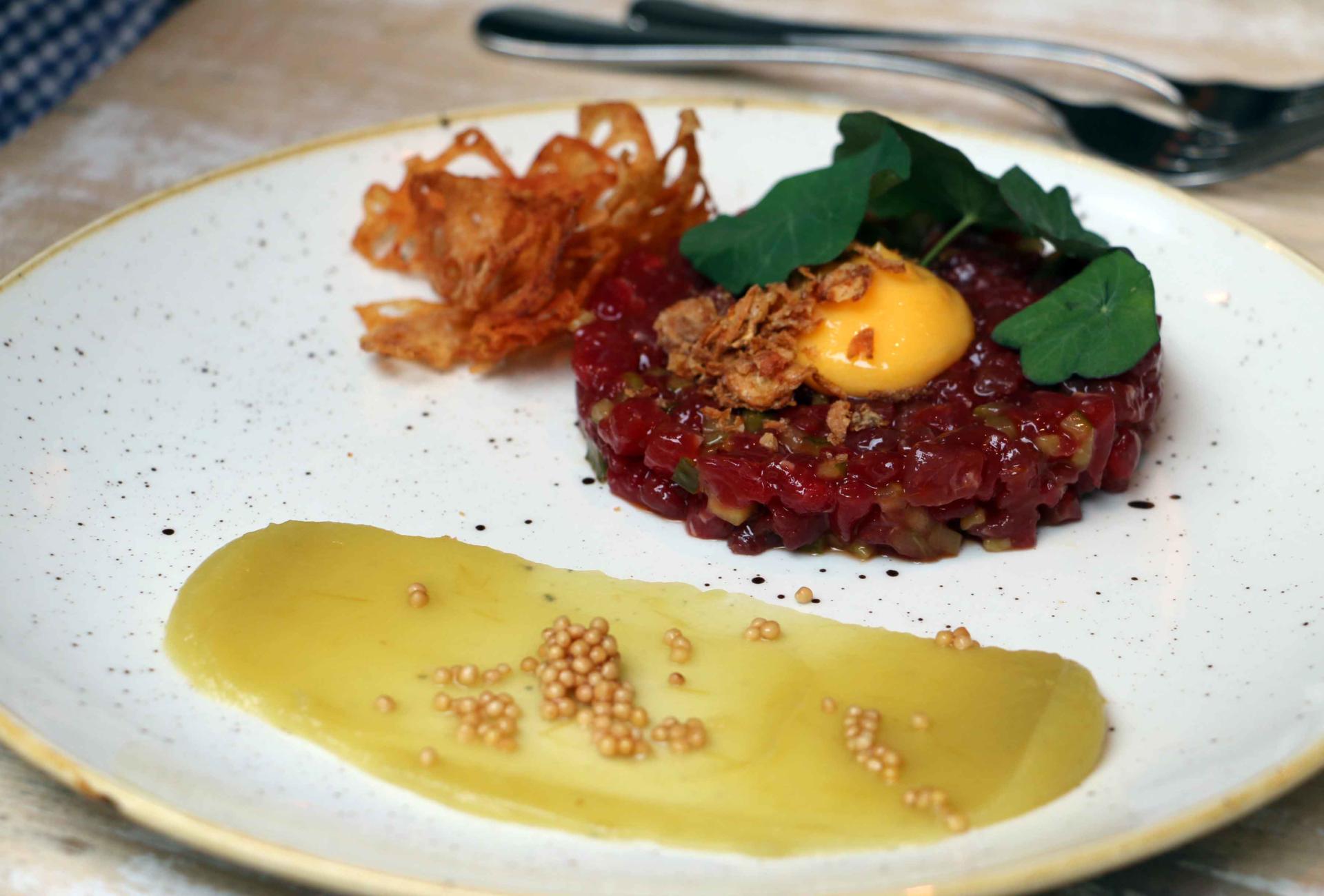 The Cross Keys Review: Seasonal Gastropub Dining in Chelsea