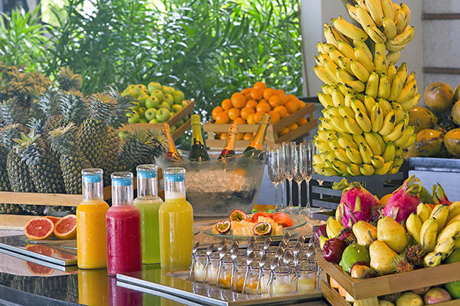 velassaru73-3944_439