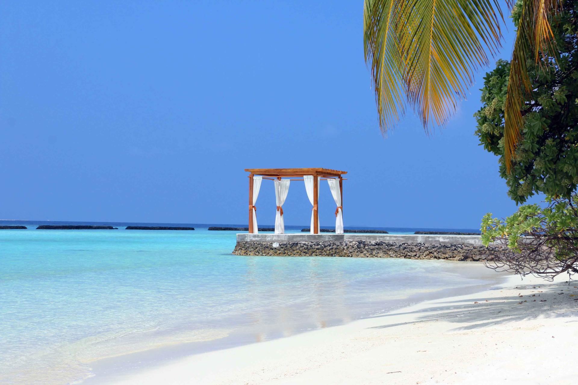 Kurumba Maldives Review: Cosmopolitan Luxury at the Maldives First Private Island Resort