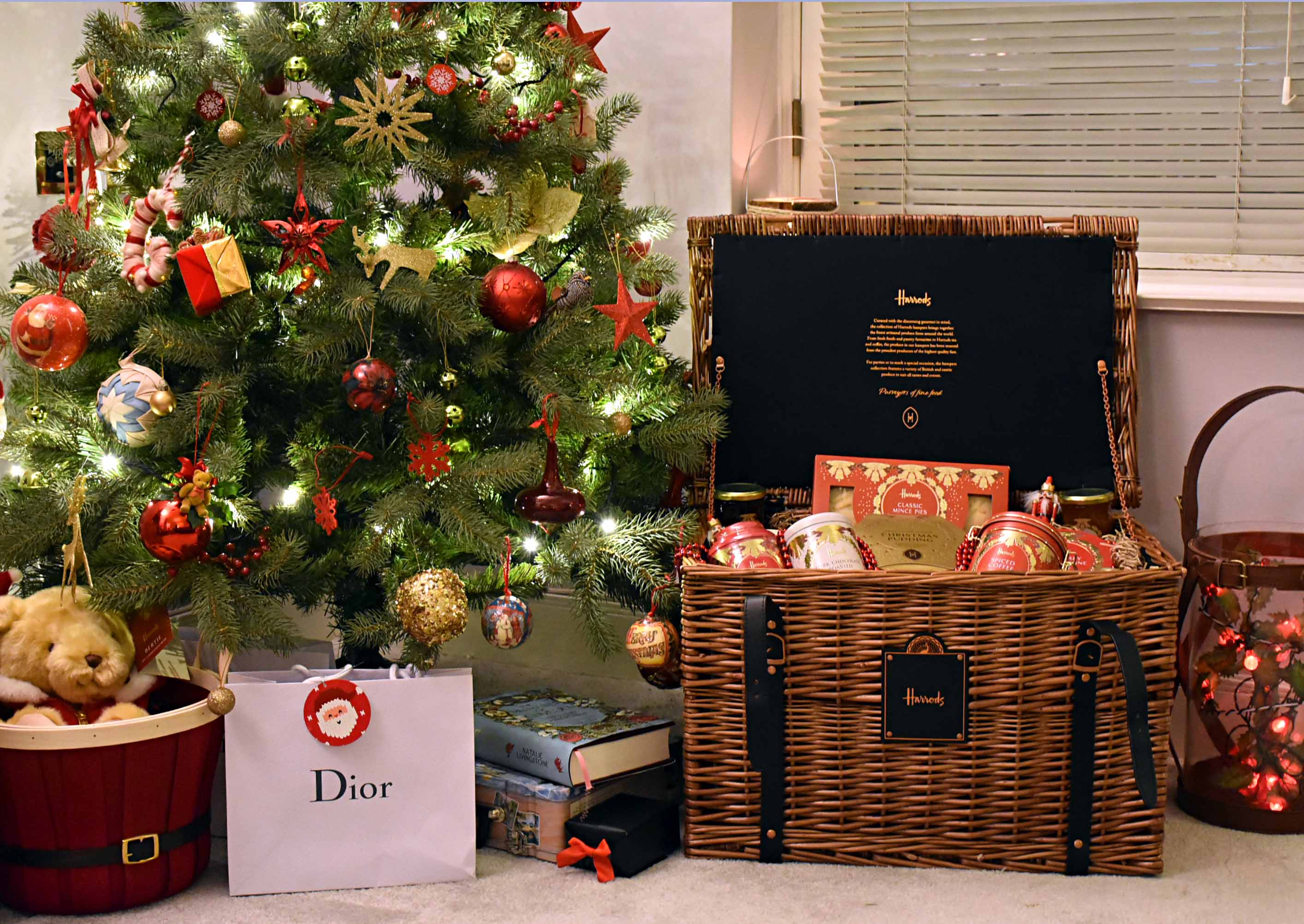 Getting Festive with Harrods Hampers: An Early Christmas Surprise