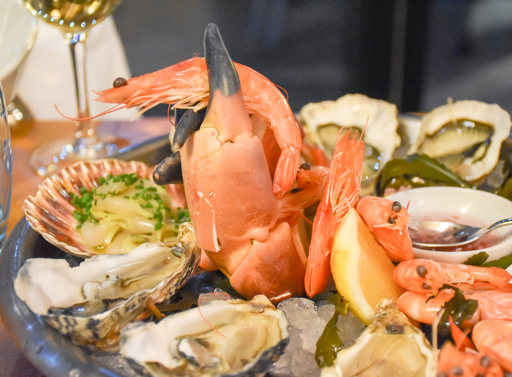 Oyster Box Beach Bar & Restaurant Review: Seafood Heaven in Jersey