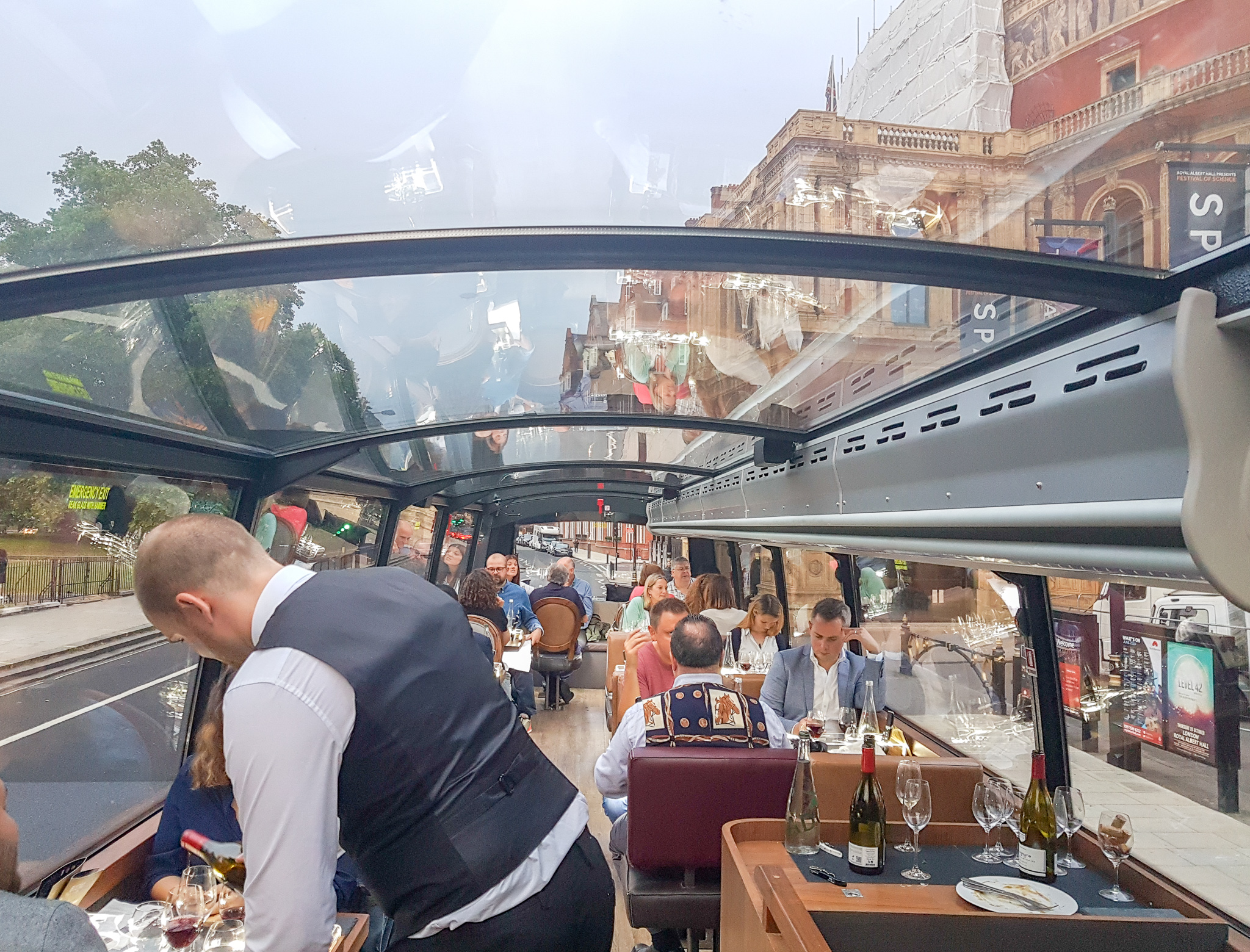 Bustronome Restaurant Review: Sightseeing and Fine Dining in London - On a Bus!
