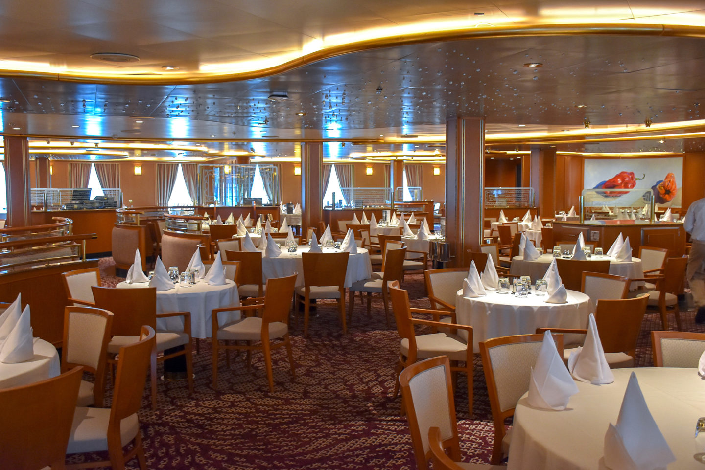 ventura cruise ship freedom dining