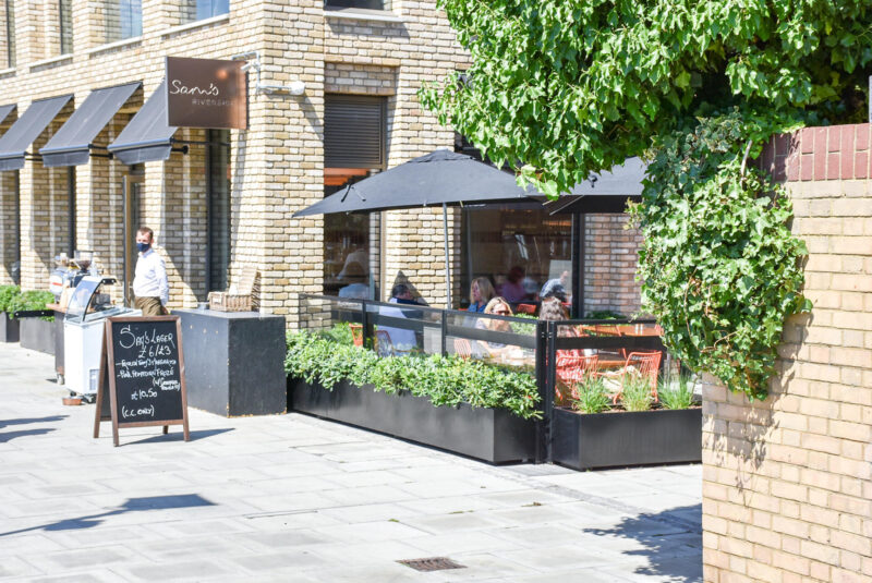 Sam's Riverside Restaurant Review: River Views and Seafood Heaven in Hammersmith