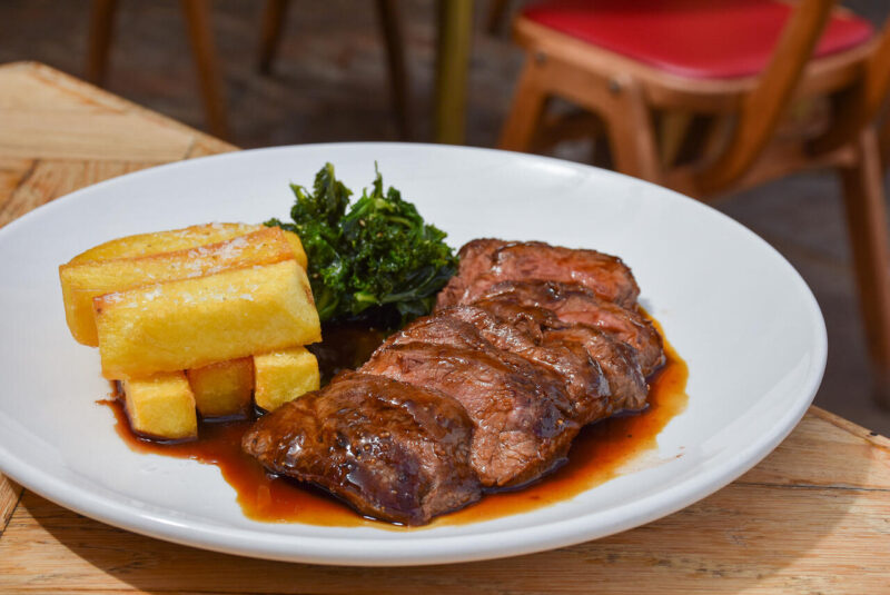 The Crossing: A Delicious Pub in the Heart of Picturesque Barnes